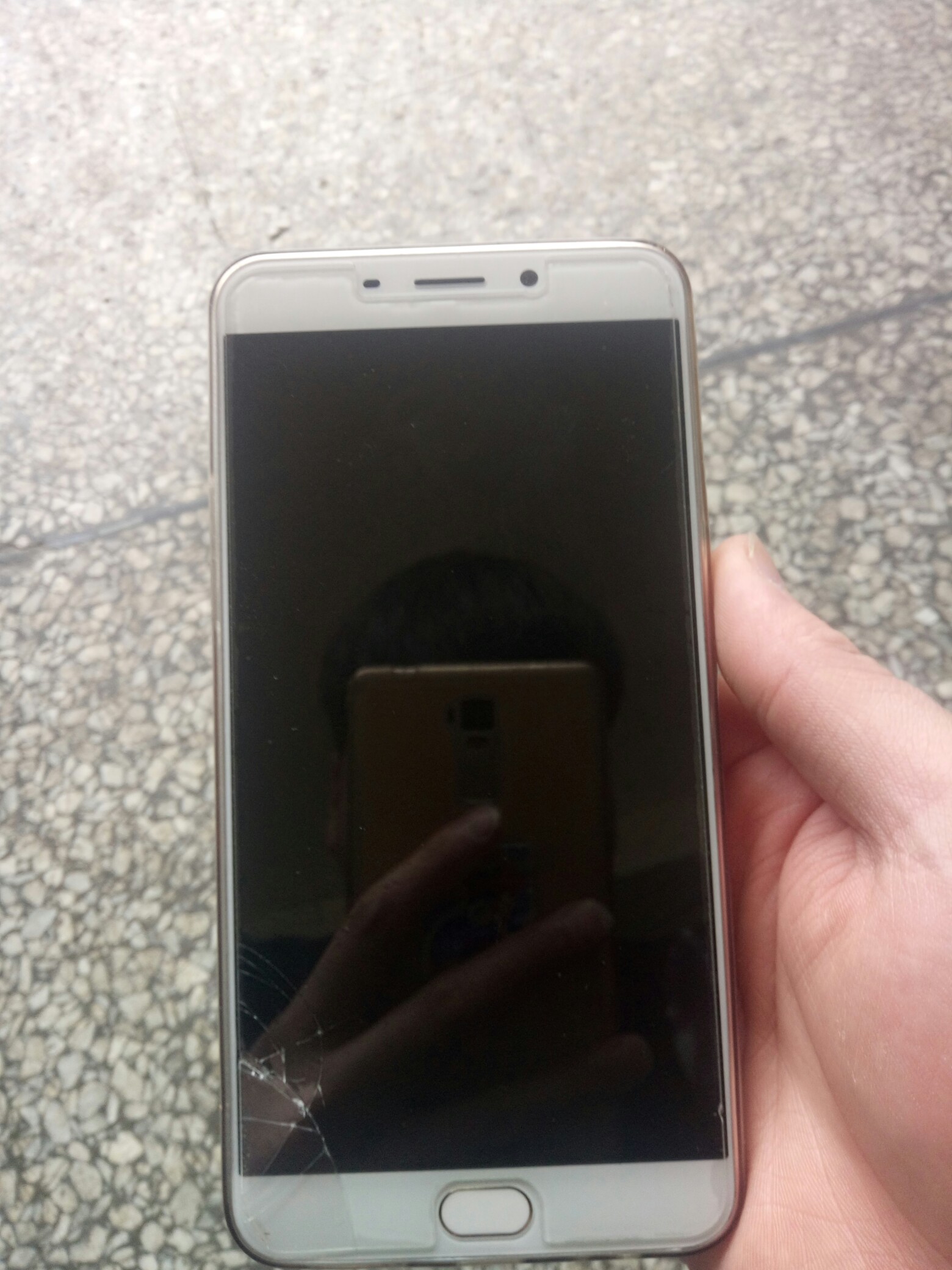 内屏和外屏摔了 r9 plus_帖子_oppo手机官方社区