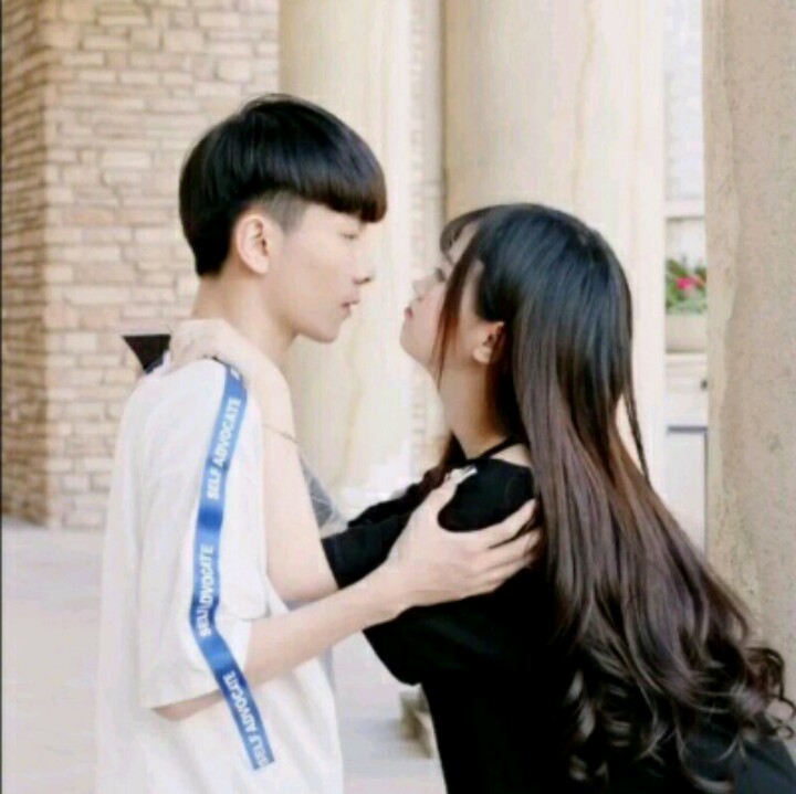 李哈哈本人照片_邢芳芳照片_赵已然照片_李哈哈真正照片- 奇奇下载网