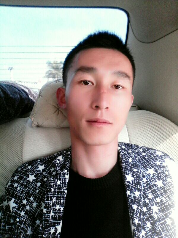 本人单身,求偶遇