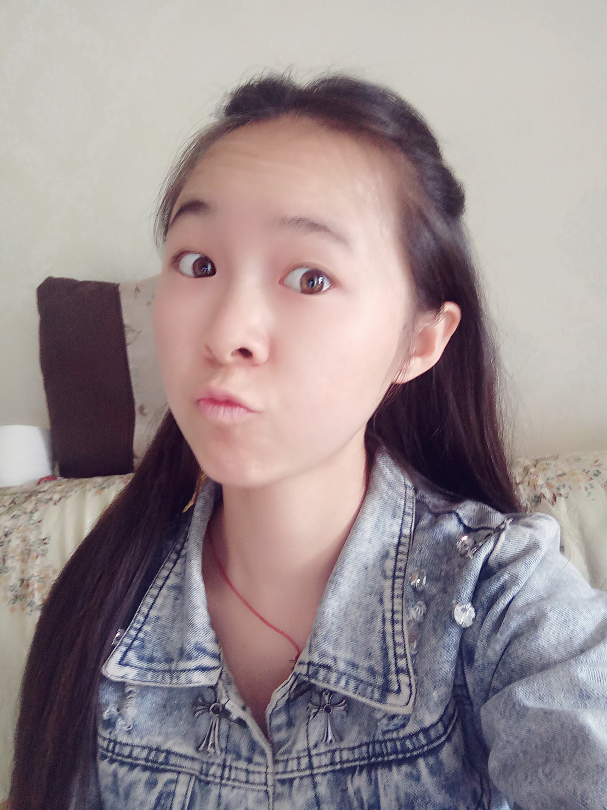 圆脸萌萌哒##自拍上瘾#_帖子_oppo手机官方社区