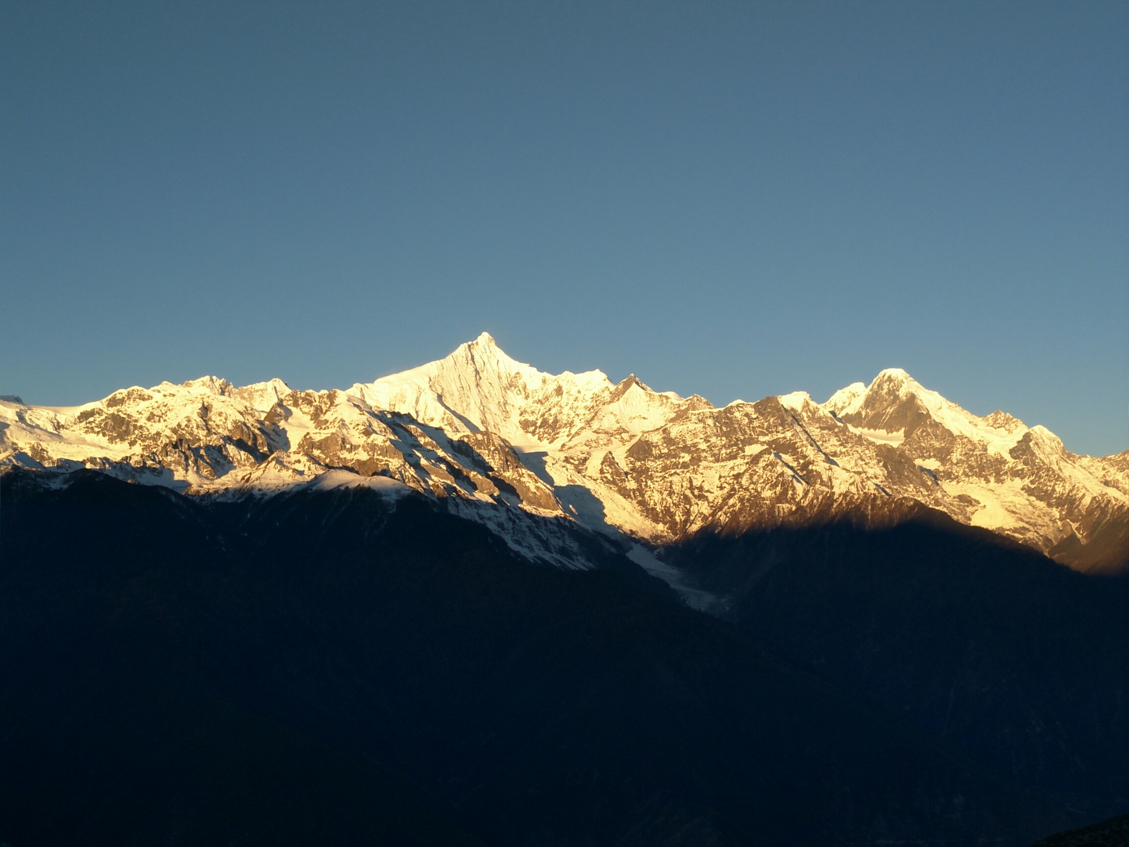 梅里雪山日出!_帖子_oppo手机官方社区