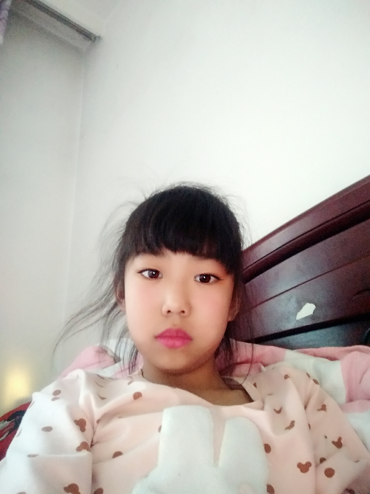 这小孩什么时候自拍的,我怎么不知道