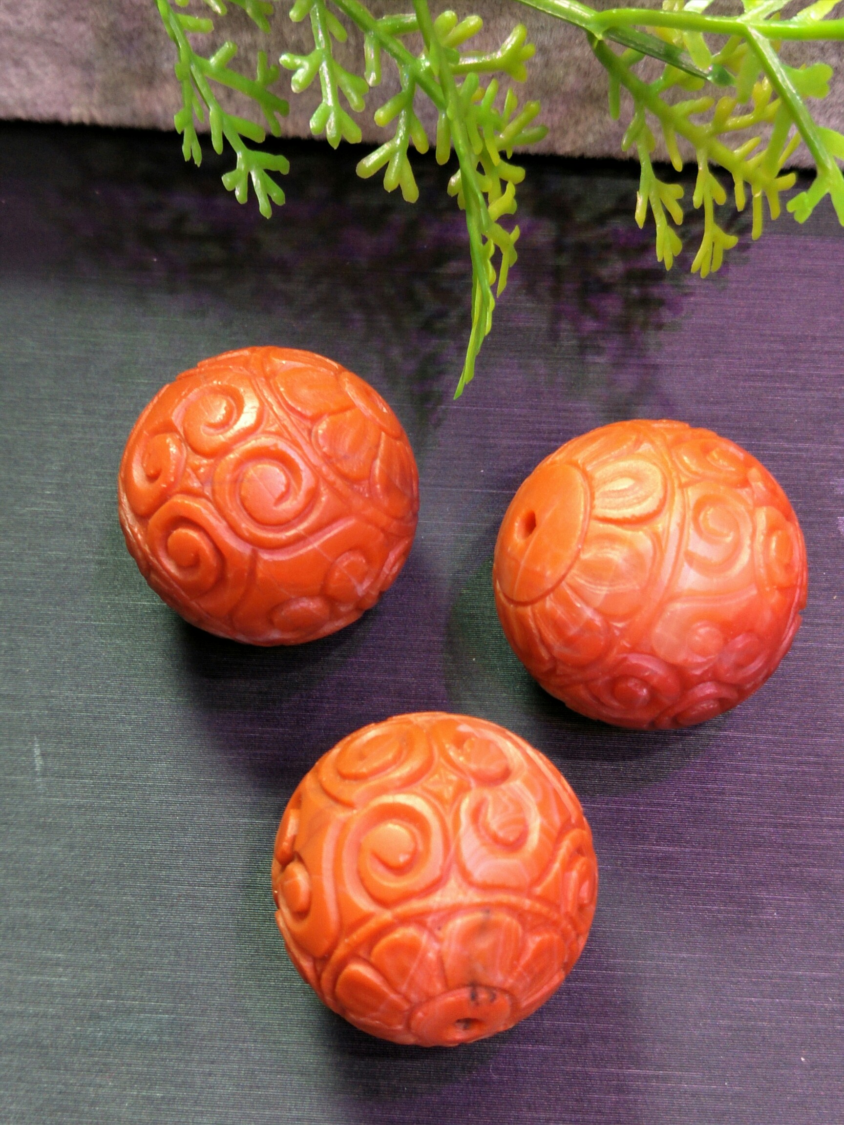 南红雕刻回纹珠