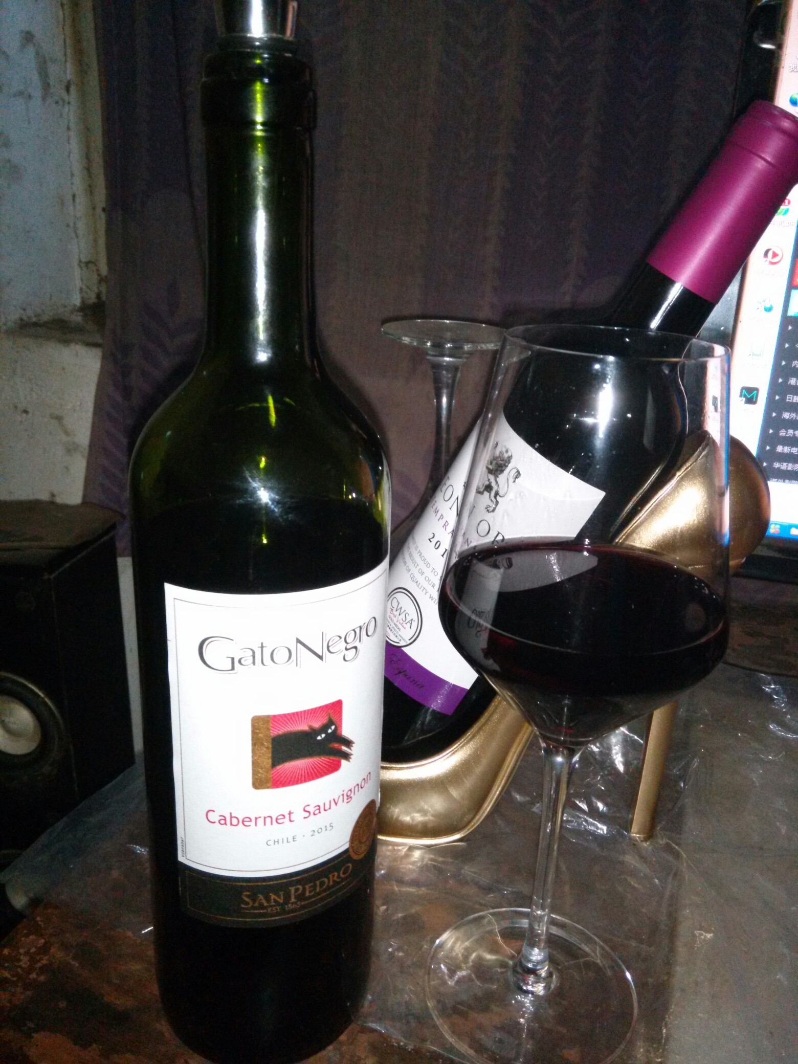 最近挺喜欢喝红酒的