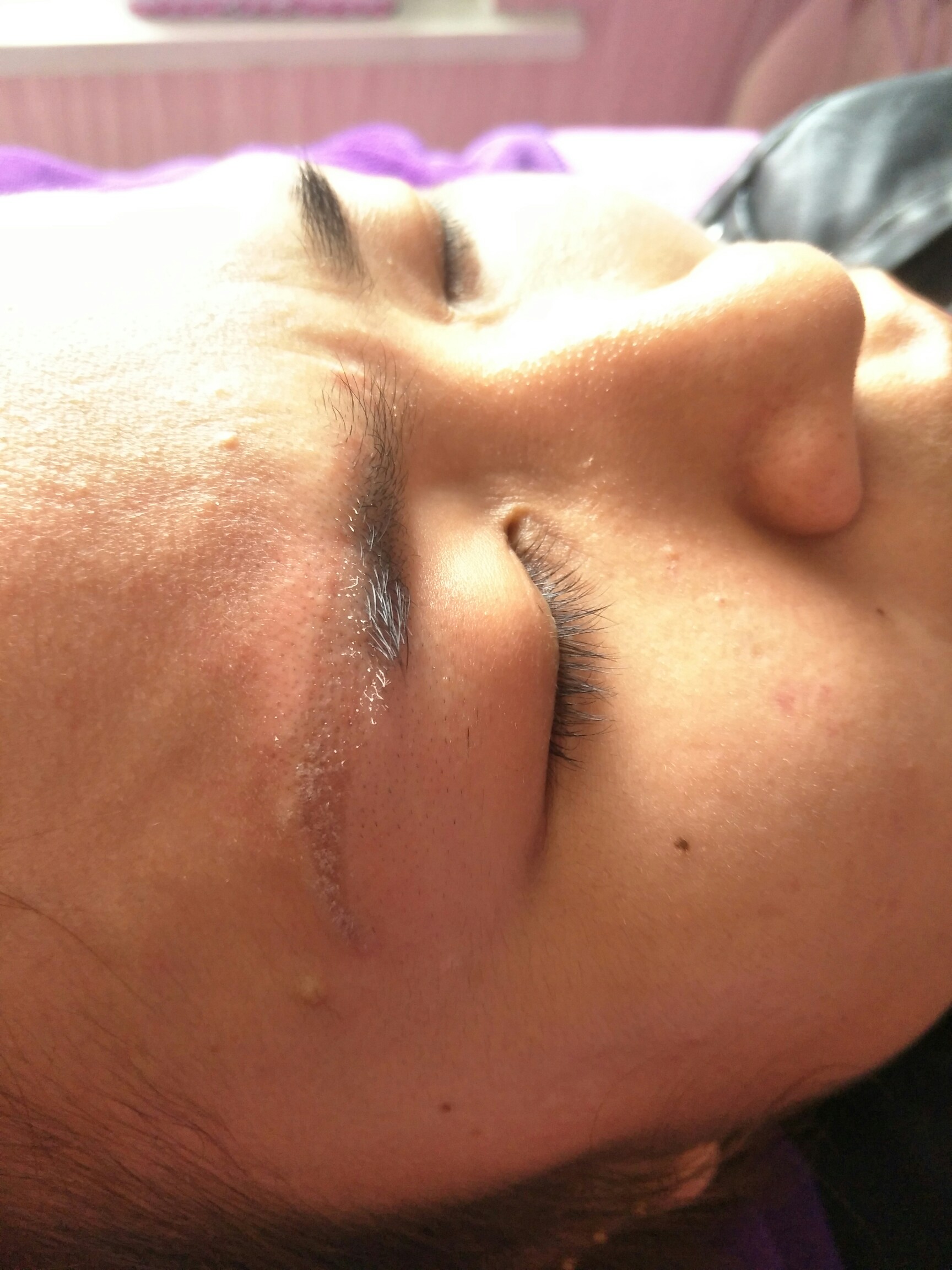 洗眉一个月后的效果