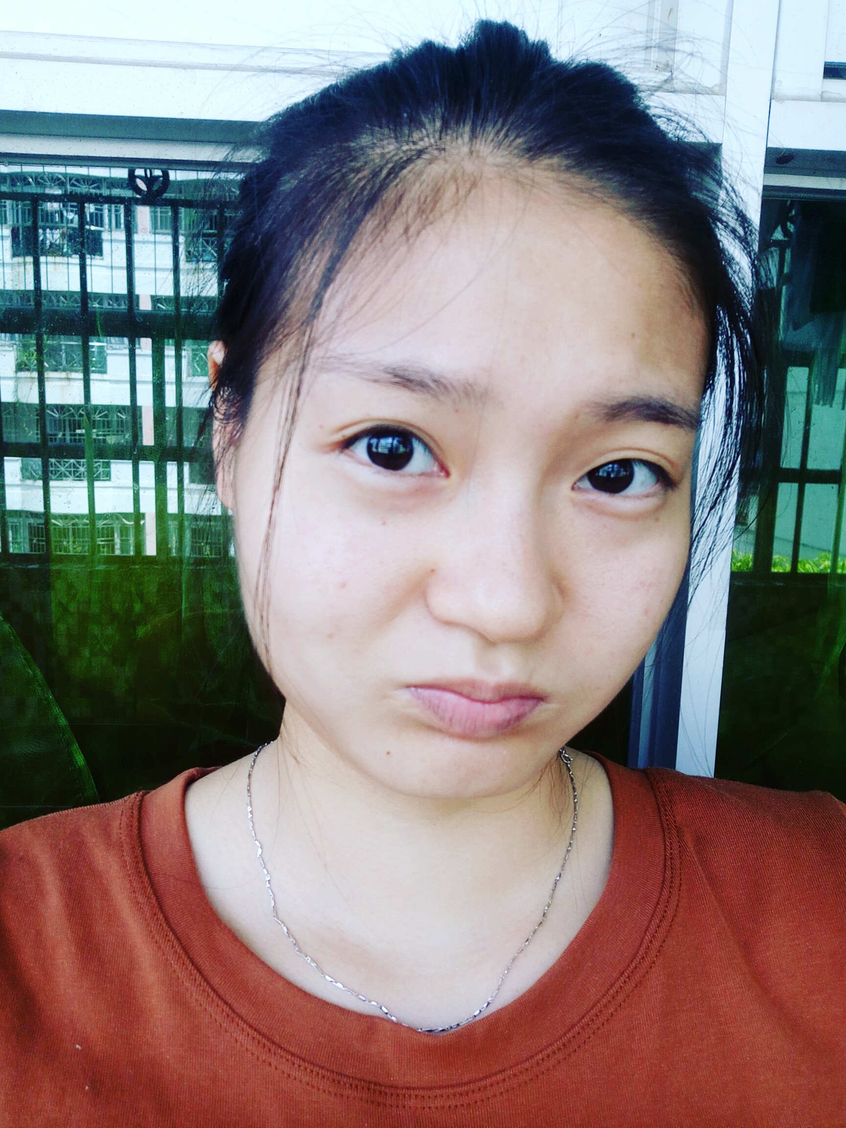 自拍么么哒#我的眼睛里装着整个世界!