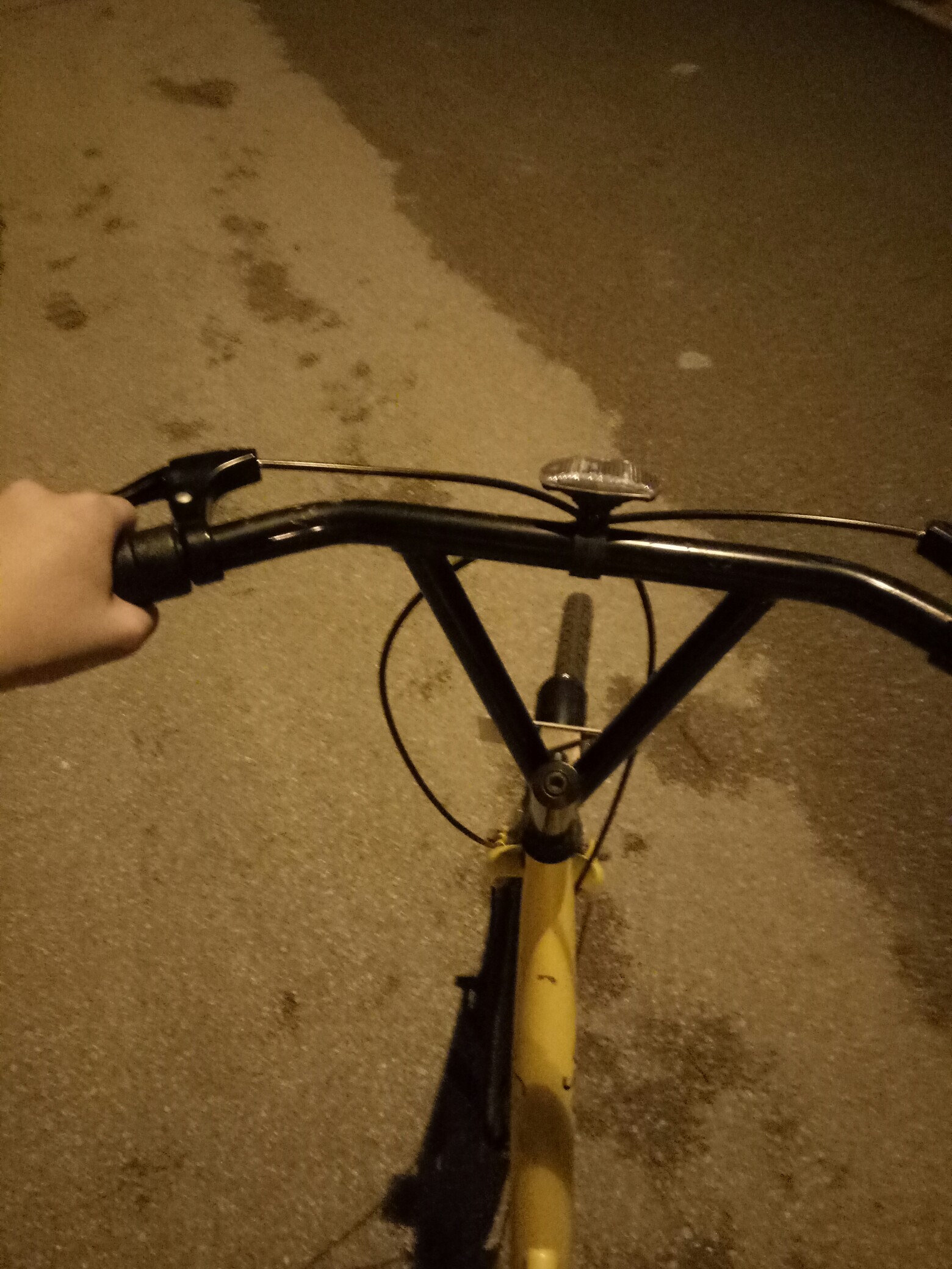 用手机记录生活#夜骑小黄车