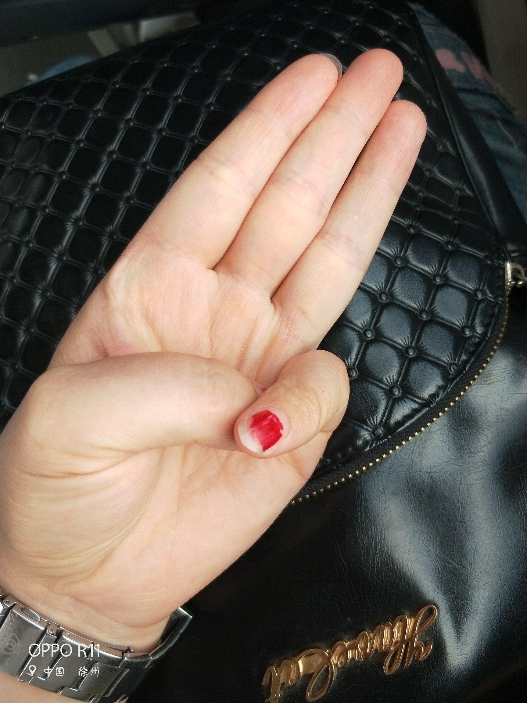 最近比较火的高难度手指 这难度高吗?只是你不会而已