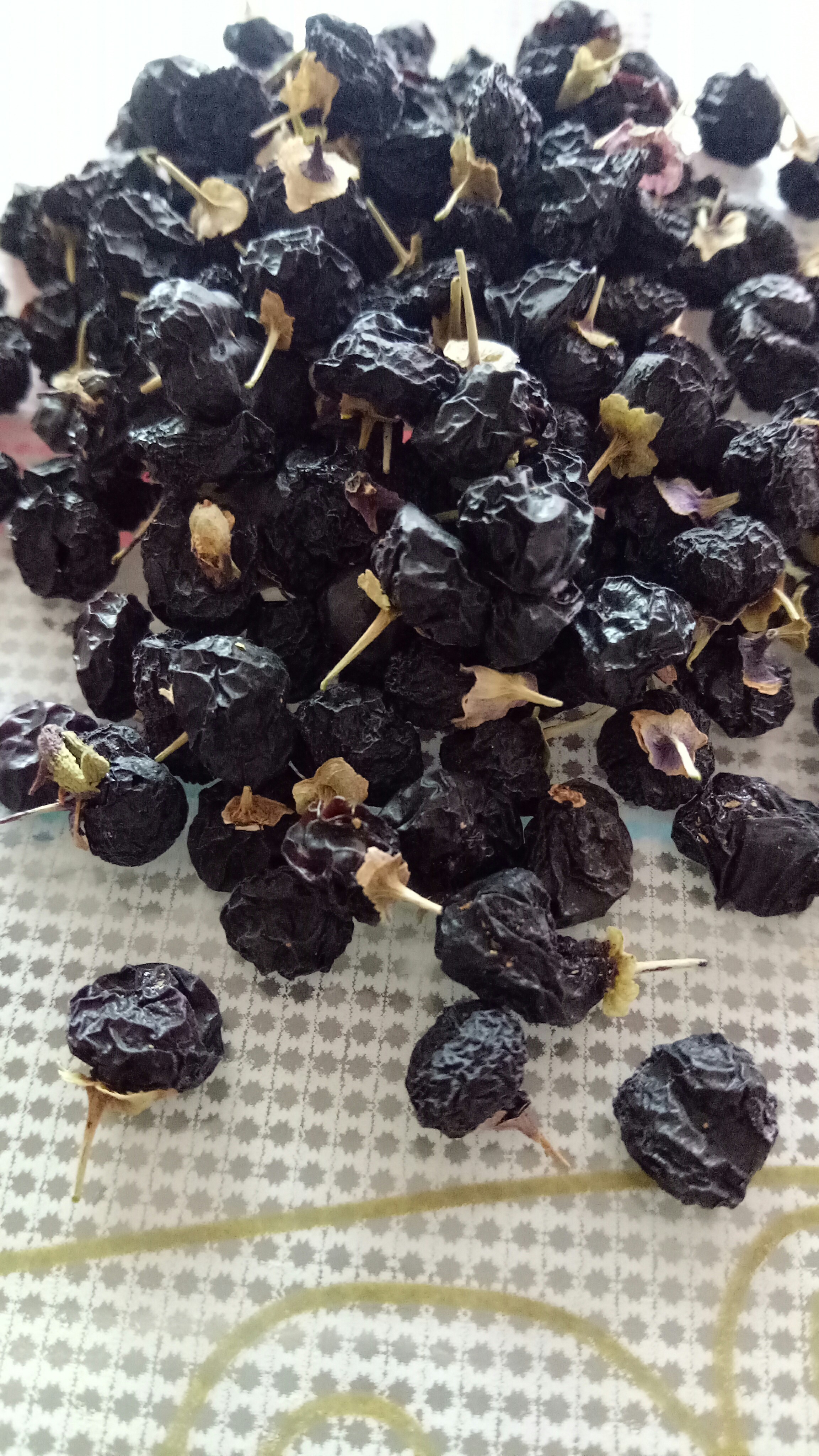 宁夏新产黑枸杞新鲜出炉了,美容养颜,中老年人