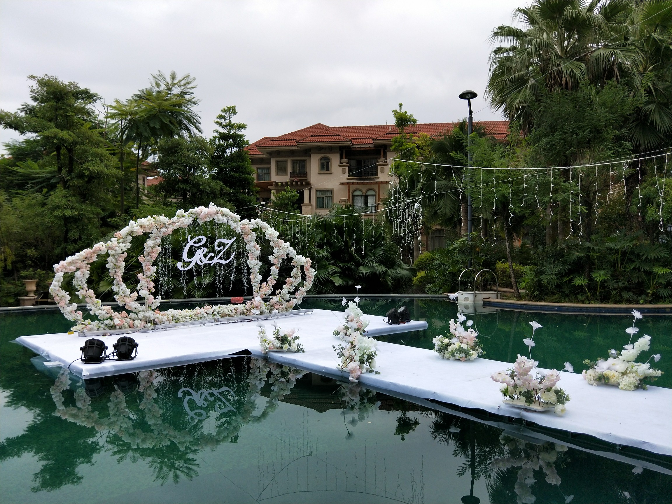 泳池婚礼[表情][表情][表情]_帖子_oppo手机官方社区