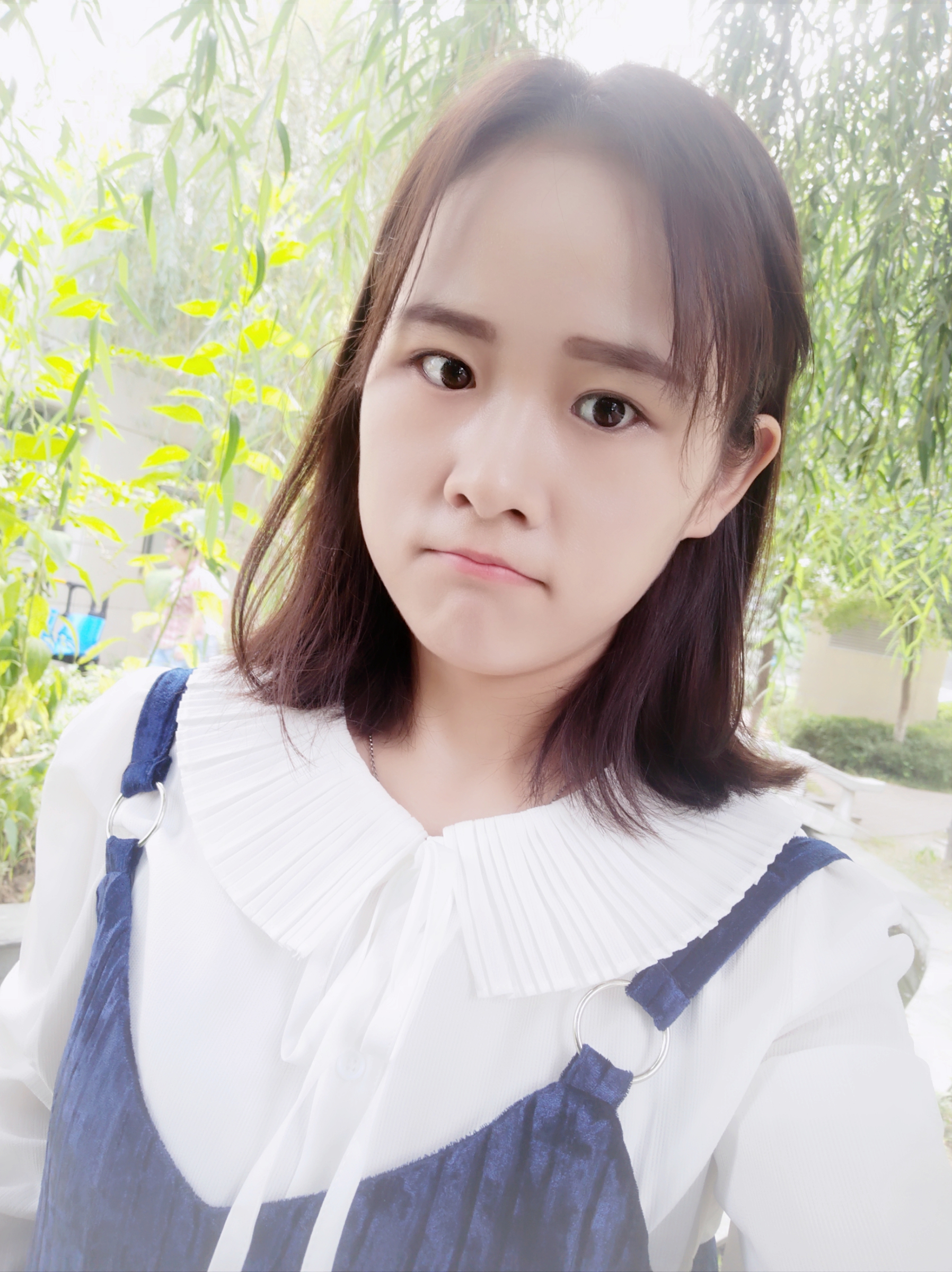 今日我最萌##元气自拍##好看的小姐姐都在这#发个自拍凑美