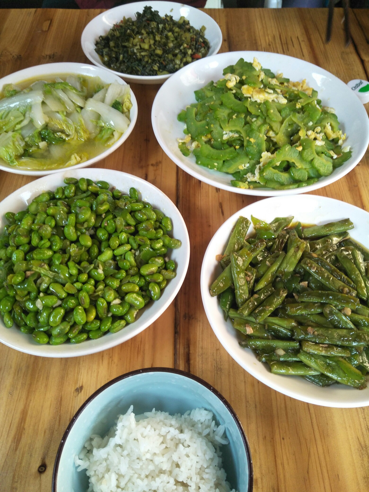 今天的菜全是绿色的